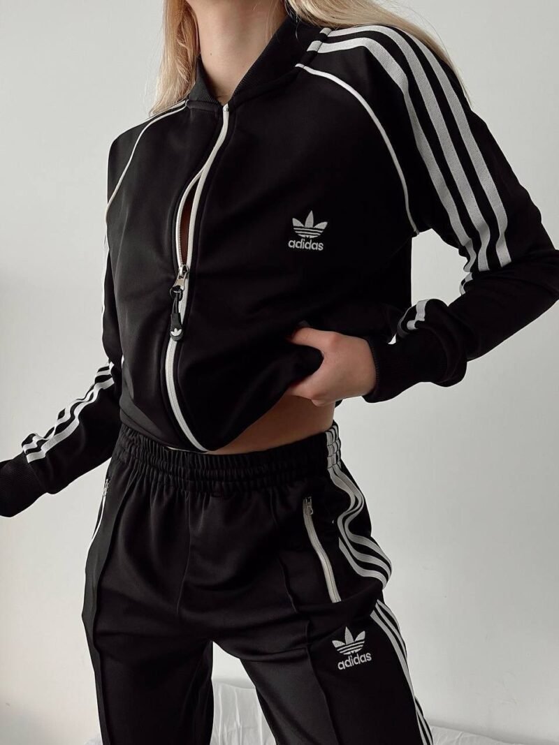 Adidas tracksuit set - Image 2
